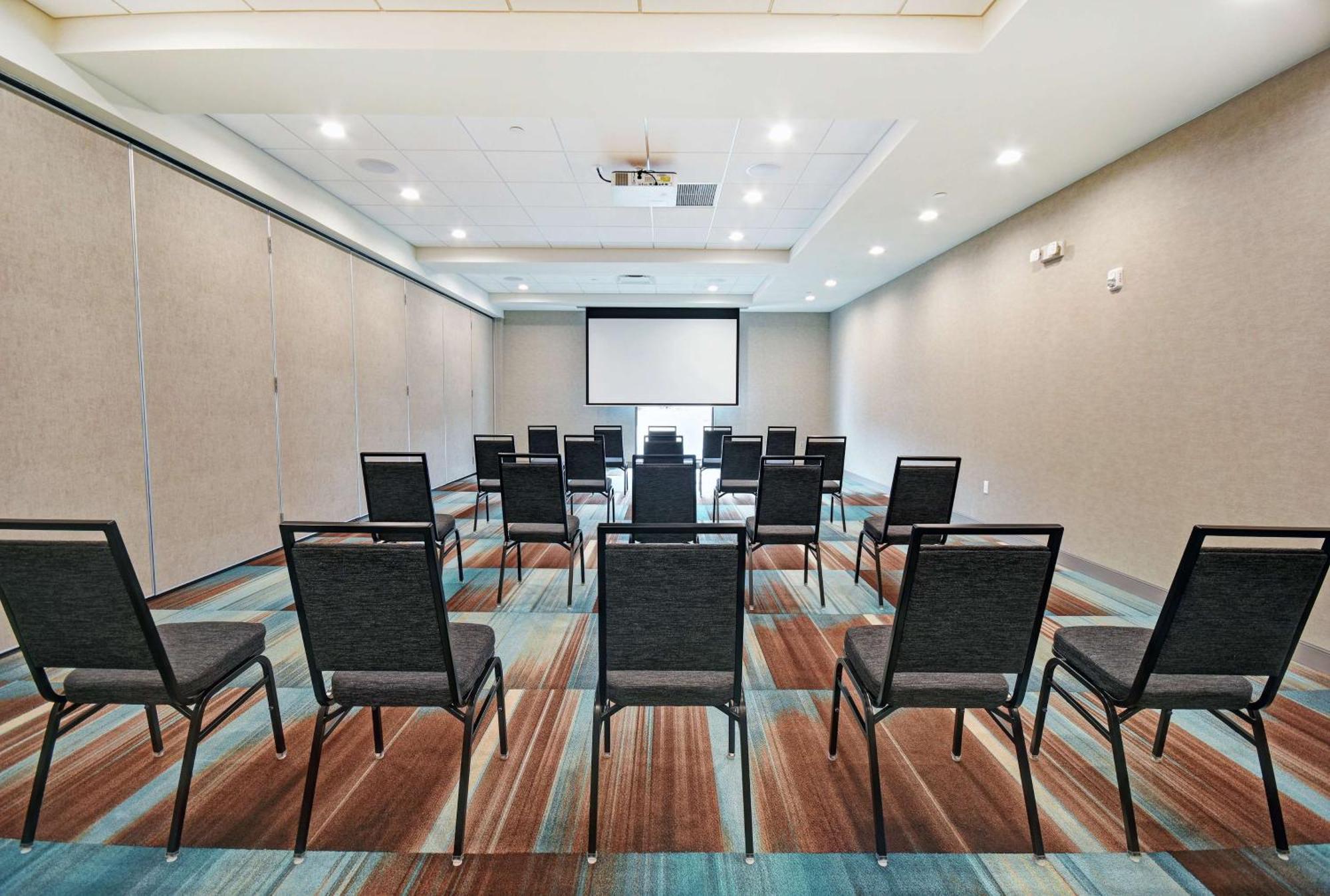 Home2 Suites By Hilton בלויט מראה חיצוני תמונה