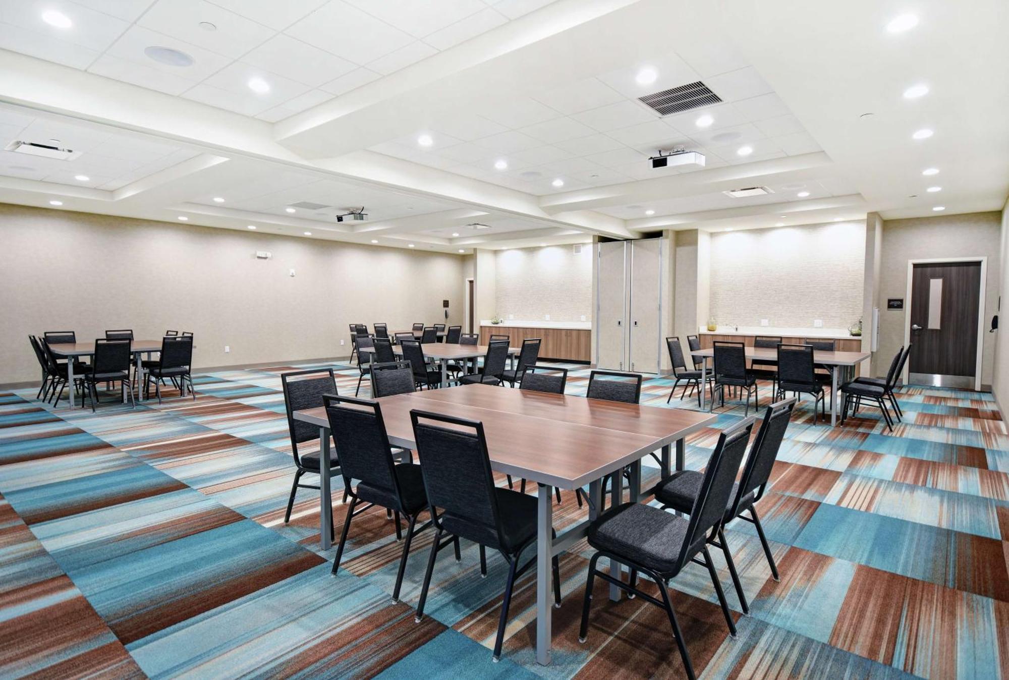 Home2 Suites By Hilton בלויט מראה חיצוני תמונה