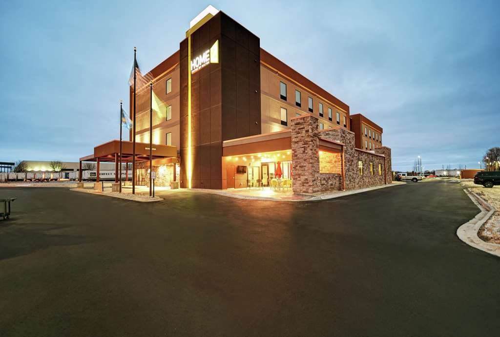 Home2 Suites By Hilton בלויט מראה חיצוני תמונה